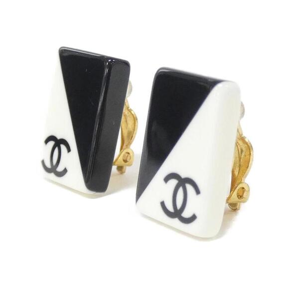 CHANEL Black Earrings - Picture 2 of 3